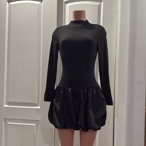NWOT‎ Black Long Sleeve Mini Bubble Dress